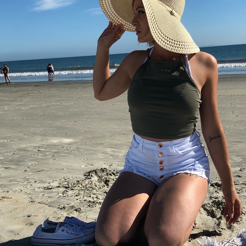 white high waisted shorts - Picture 2 of 11